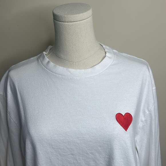American Eagle Soft Long Sleeve White with Heart - Picture 5 of 7